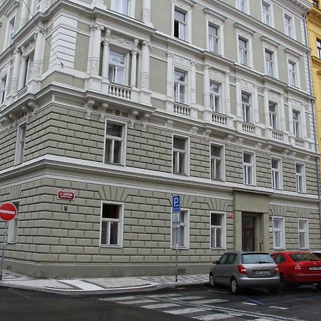 Apartment Vltava プラハ エクステリア 写真