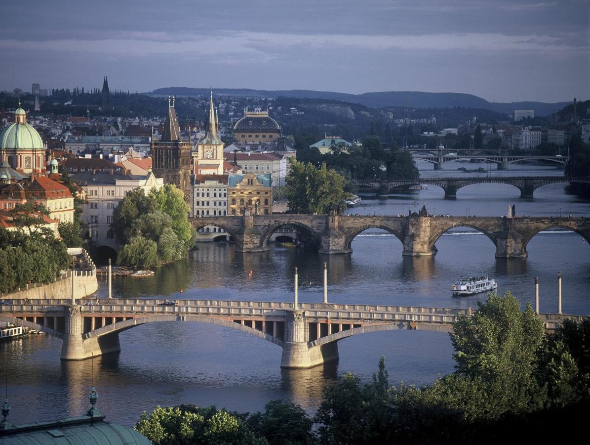 Apartment Vltava プラハ エクステリア 写真