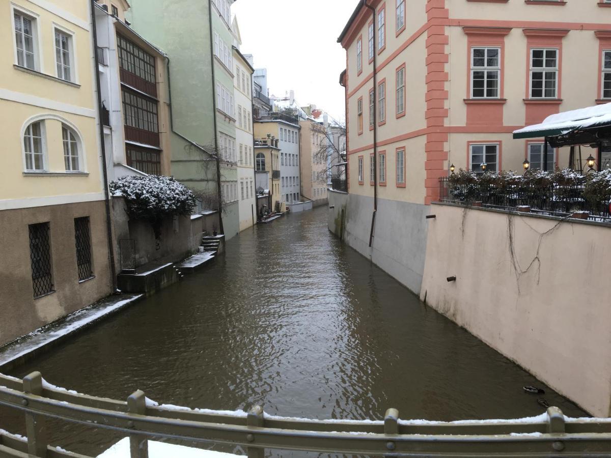 Apartment Vltava プラハ エクステリア 写真