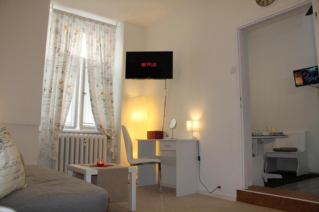 Apartment Vltava プラハ エクステリア 写真