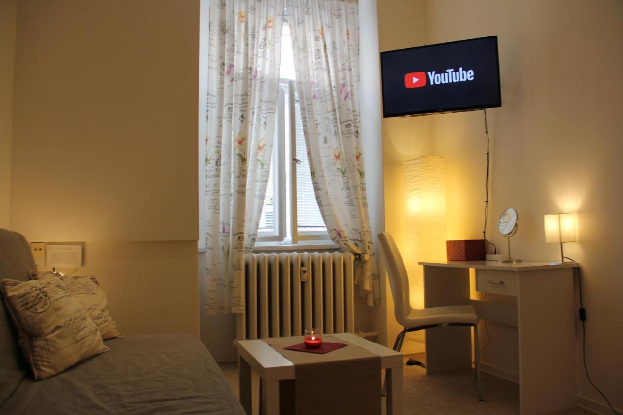 Apartment Vltava プラハ エクステリア 写真
